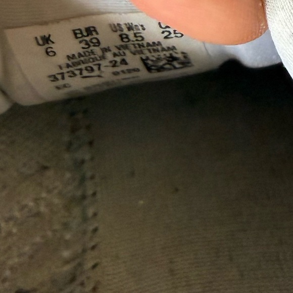 Puma Puzzle running shoe very good condition size 8 1/2 - Picture 9 of 12